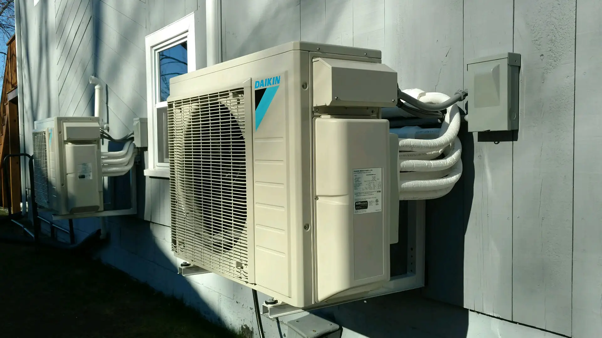 A.J. LeBlanc Heating - Refrigerant Leaks in ACs, Heat Pumps, and Mini Splits - in southern New Hampshire